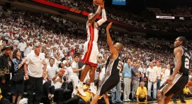 湖人观望维金斯交易，热火雄鹿竞相追逐NBA球星